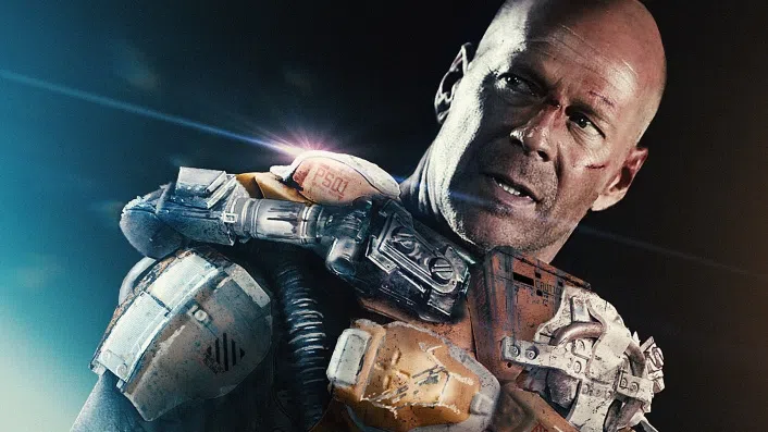 Movie Reviews, Sperm on the Moon, Twitter adding Spaces