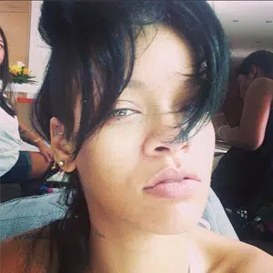 Rihanna Cures A Fan's Heartbreak! 