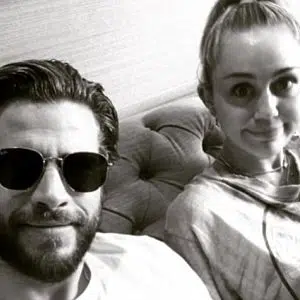 Liam Hemsworth and Miley Cyrus are #relationshipgoals 