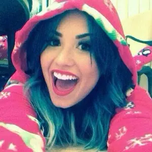 Demi Lovato feels she has more in common with homeless people... 