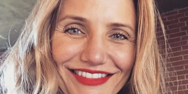 Cameron Diaz - Top mom with no help!