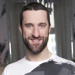 Dustin Diamond died at age 44.