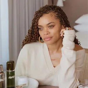 Bratt Pitt exchanged numbers with Andra Day