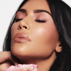 Kim Kardashian has tried to apologize to ex-husband, Kris Humphries