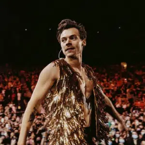 Harry Styles was spotted filming a music video!